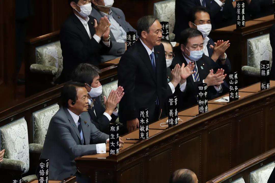 菅义伟正式出任日本新首相