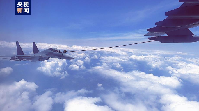 新一代空中加油机运油-20投入练兵备战